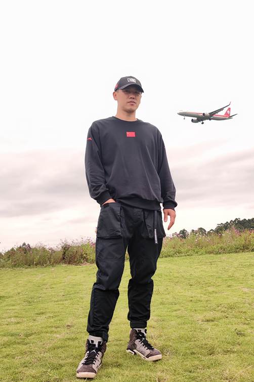 9HUGQ)0(KRU7CI%(JL3BZLB